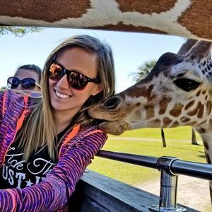 Meet your Posher, Katelyn